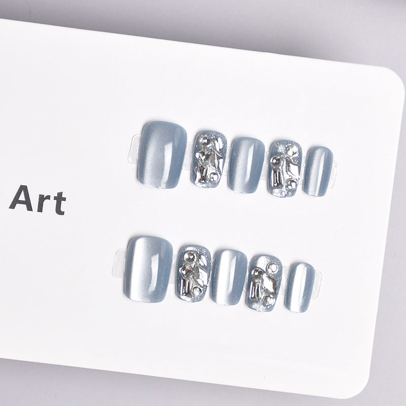 Glamorous Heart-Themed Press-On Nail Set Bowlift