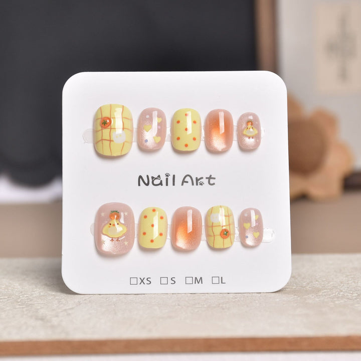 Artistic Star-Embellished Press-On Nail Set Bowlift