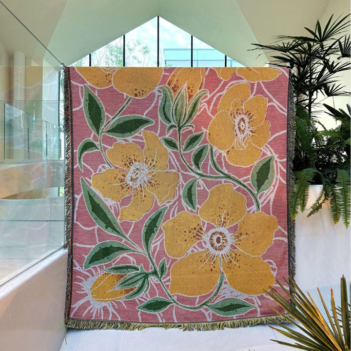 Floral Patterned Throw Blanket