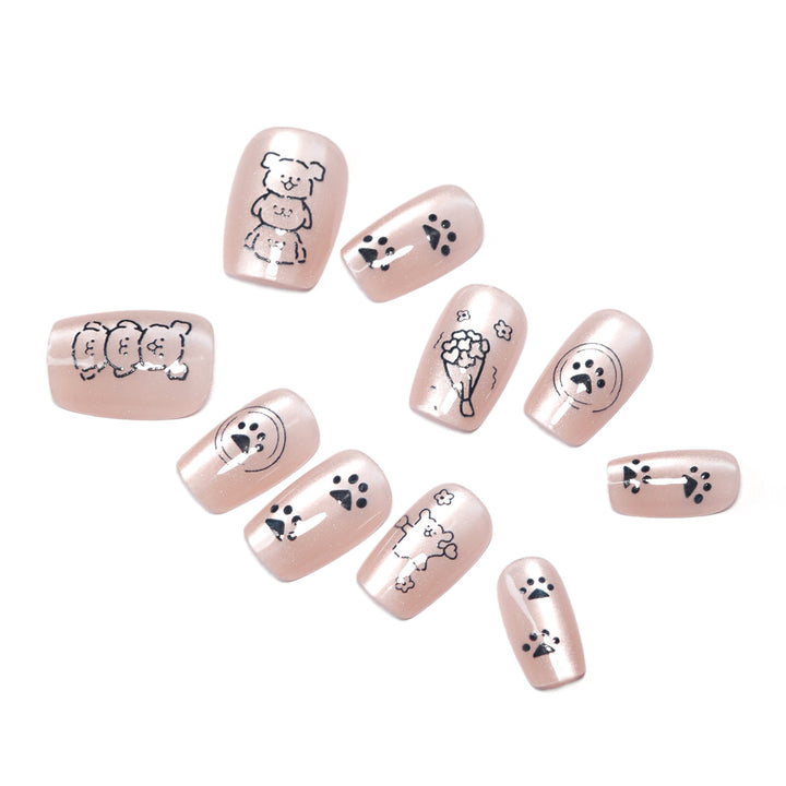 Artificial nail art with playful animal motifs Bowlift