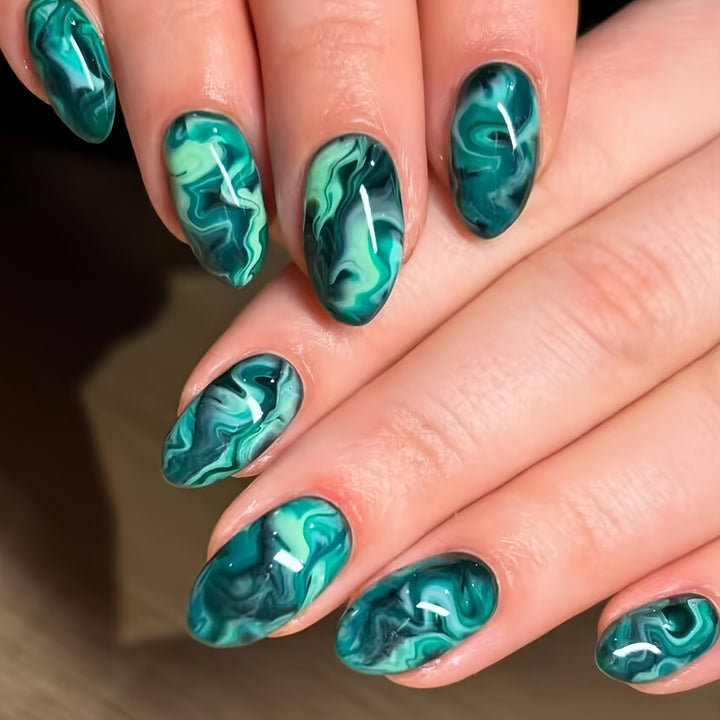Elegant Swirl Pattern Nail Art Bowlift