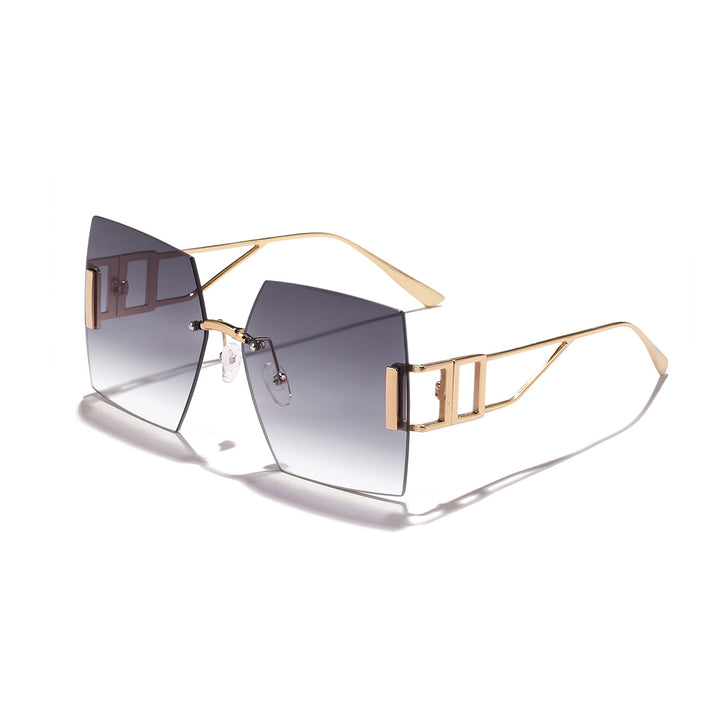Women's square sunglasses with luxurious metal frame Bowlift