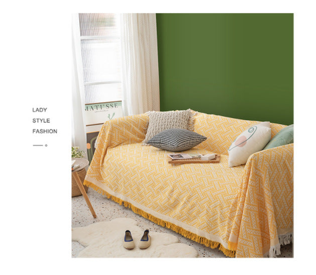Decorative Pattern Throw Blanket