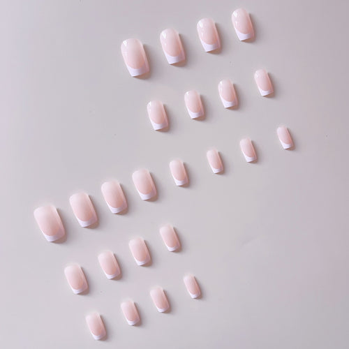 Artificial nail set with elegant French design and high-gloss finish Bowlift
