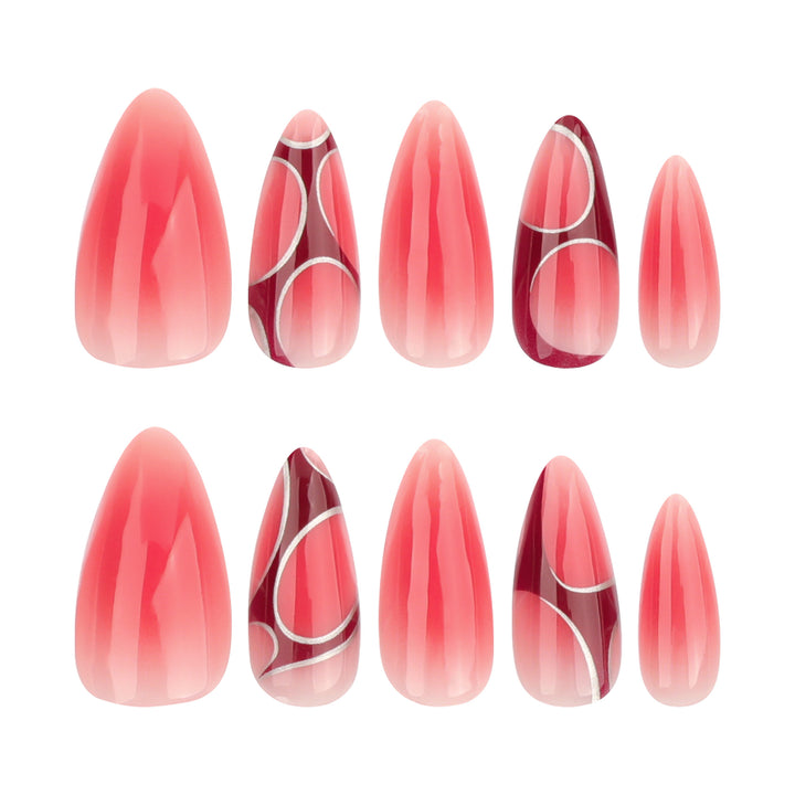 Artful and elegant stiletto nails Bowlift