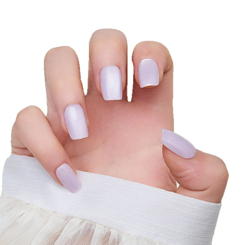 Shaped artificial nails Bowlift