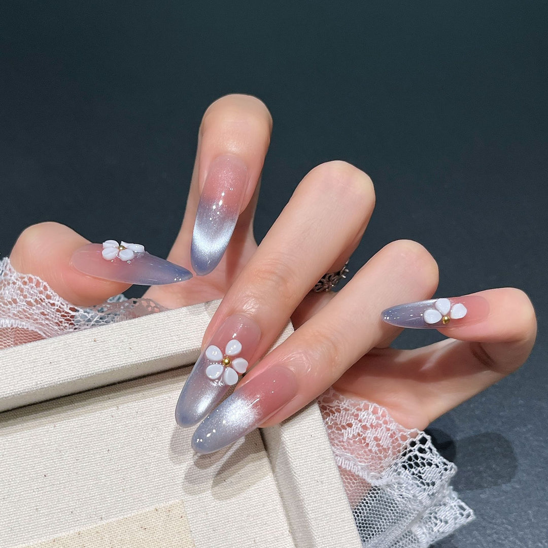 Elegant Floral 3D Press-On Nail Extensions Bowlift