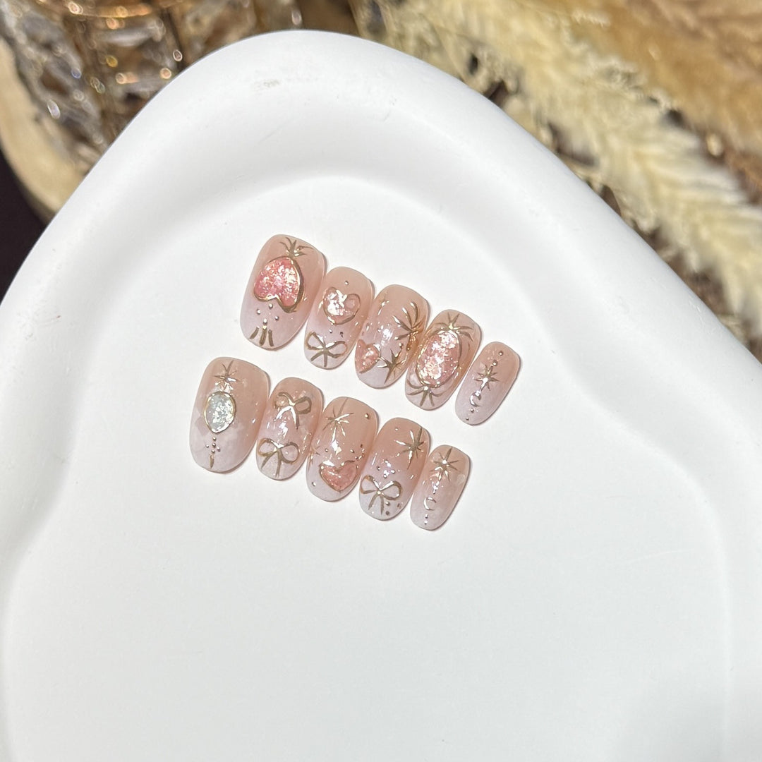 Decorative Press-On Nail Art Set with Heart and Glitter Accents Bowlift