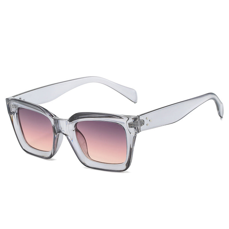 Ladies fashionable square sunglasses with elegant, wide frame Bowlift