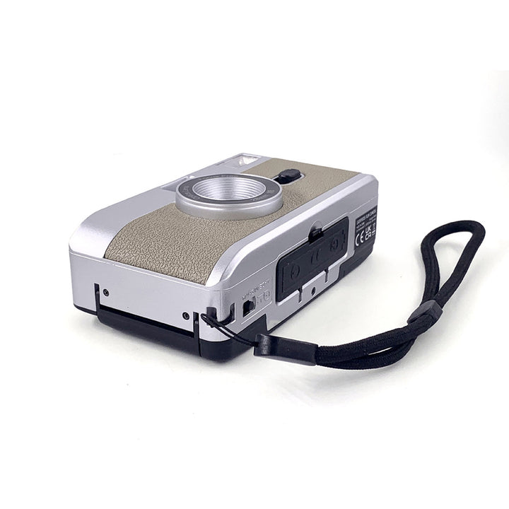 Focus-Free Retro Film Camera Bowlift