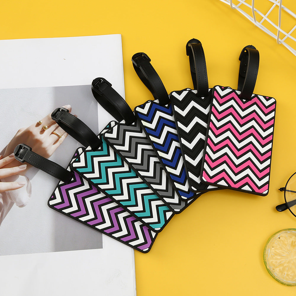 Unisex Chevron Patterned Luggage Tag Bowlift