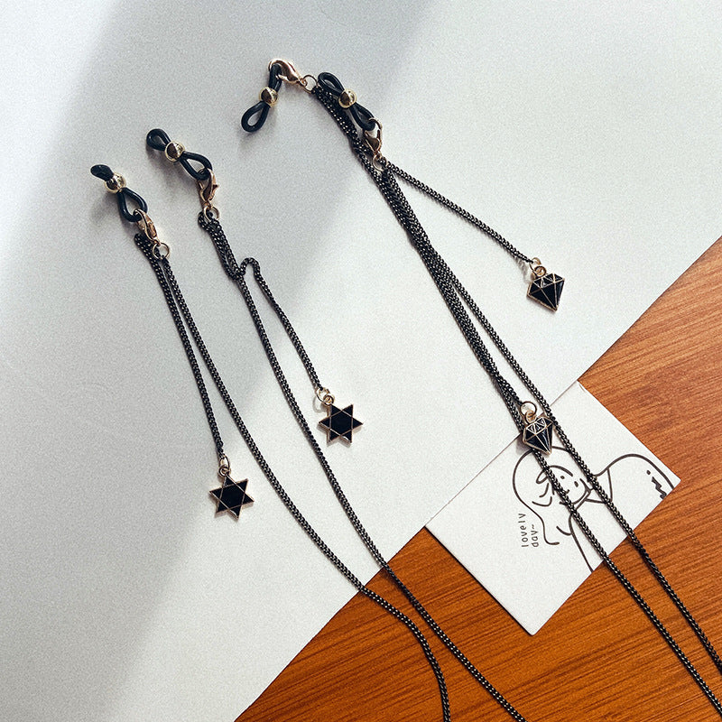 Fashionable glasses holder chain with star pendants Bowlift