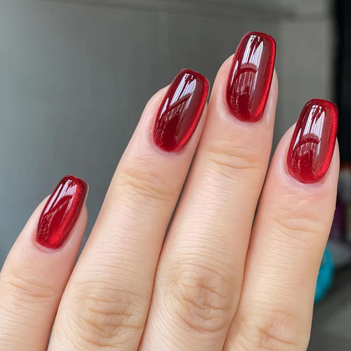 Artificial nails with Noble Shine Bowlift