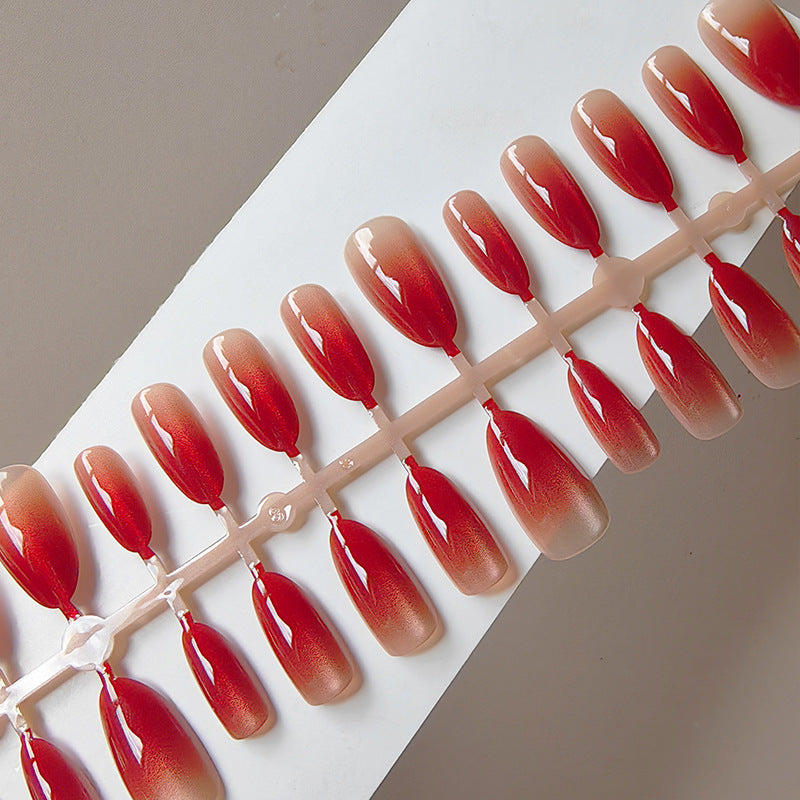 Artificial Nails in Elegant Ombre Look Bowlift
