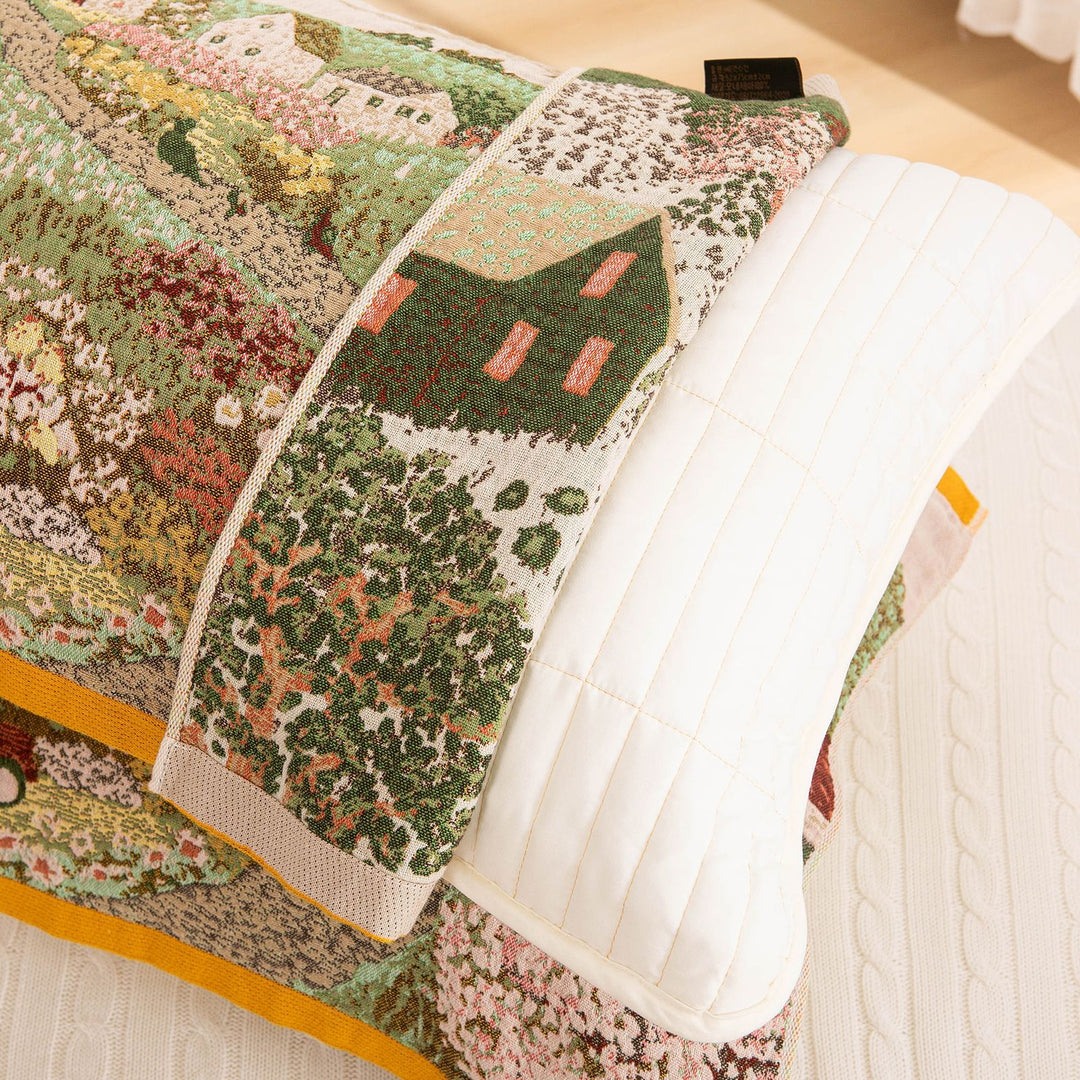 Women's pillowcase with loving bear design and checkered pattern Bowlift