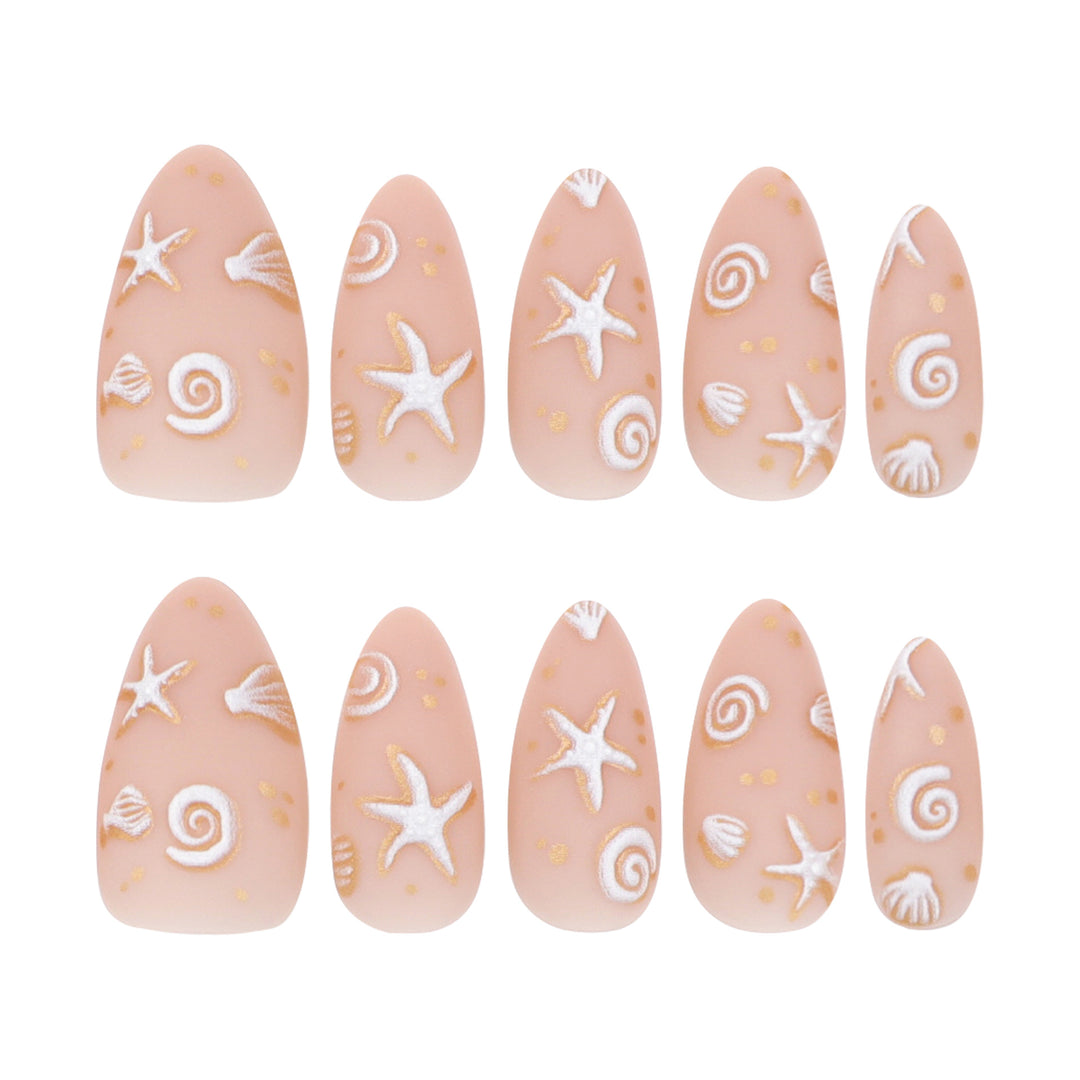 Artful nail design with maritime motifs Bowlift
