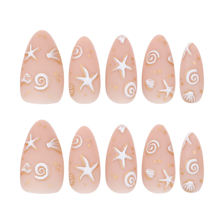 Artful nail design with maritime motifs Bowlift