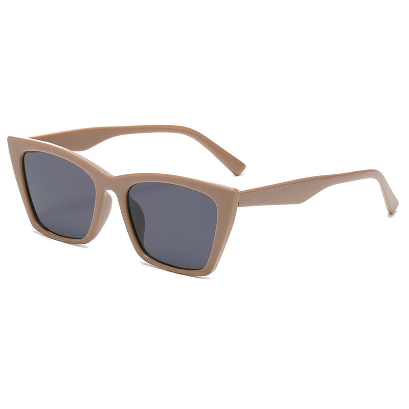 Women oversized sunglasses in modern animal print Bowlift