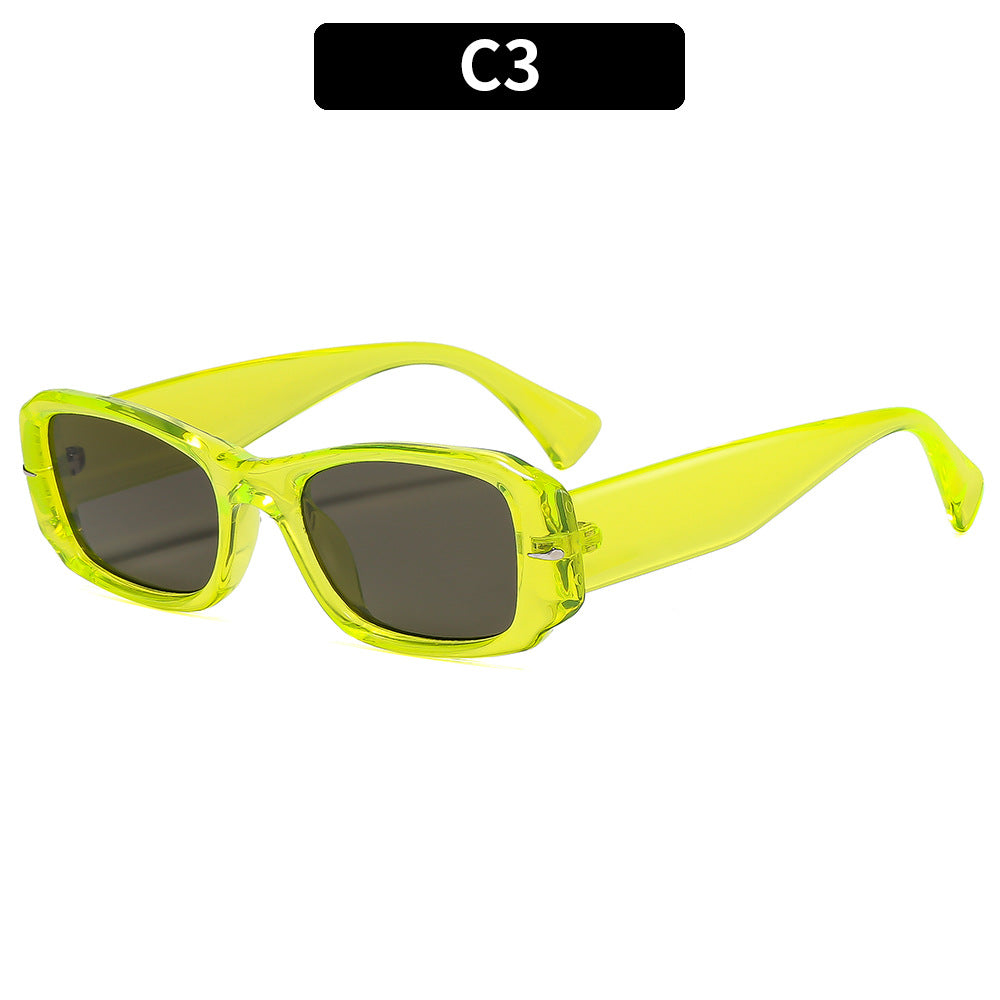 Retro-Inspired Square Frame Sunglasses Modern Appeal