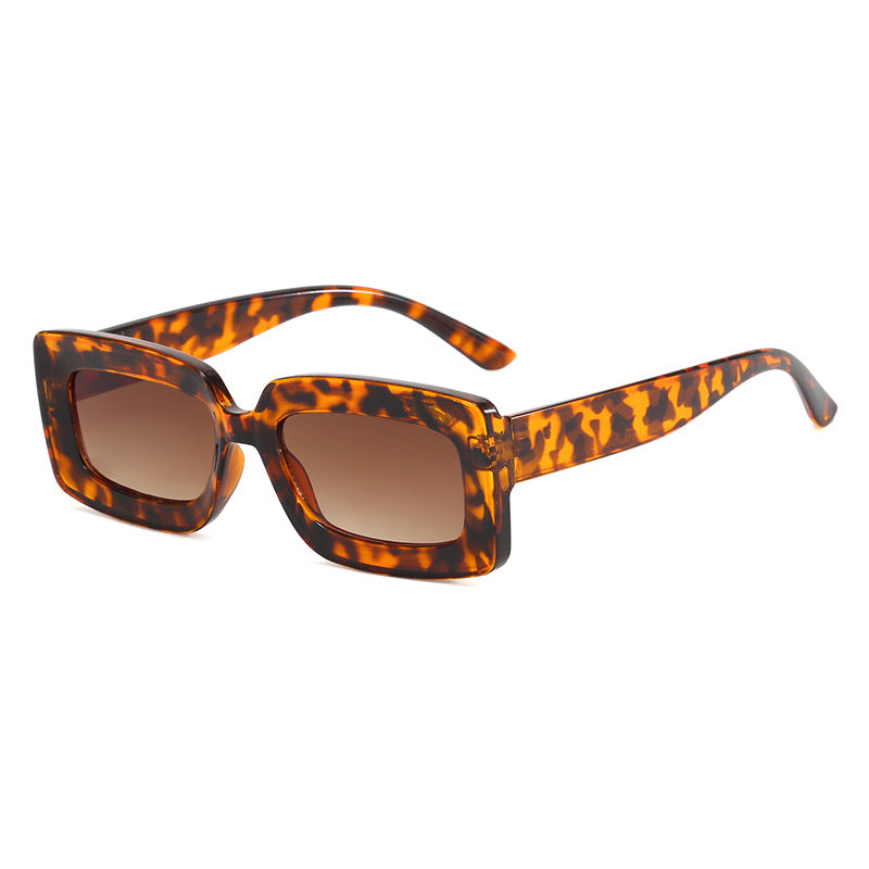 Ladies futuristic square sunglasses Bowlift