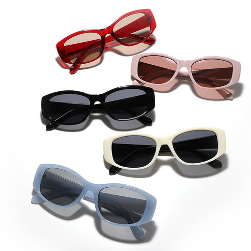 Ladies fashionable cat eye sunglasses with holographic design Bowlift