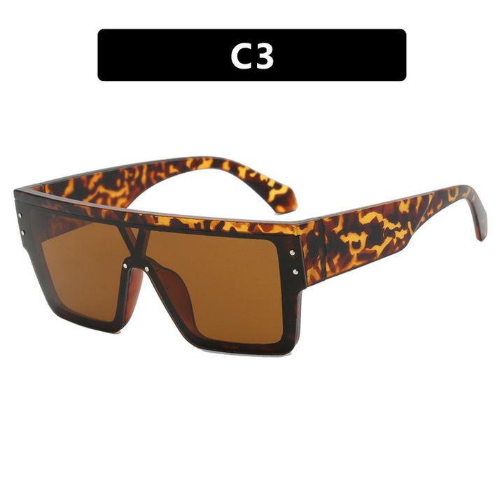Women futuristic oversized sunglasses with clear lenses Bowlift