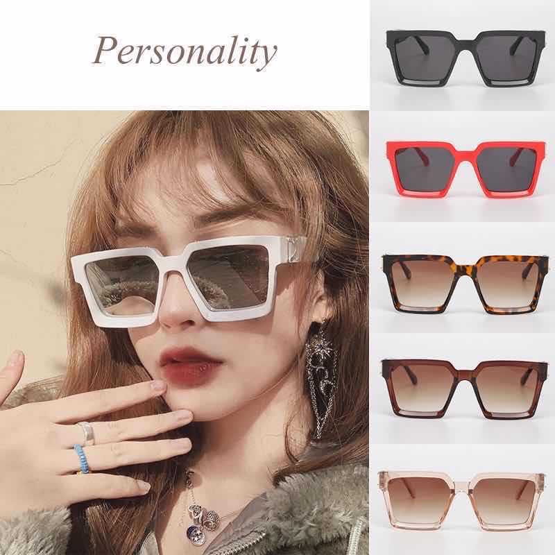 Women stylish square sunglasses with golden accents Bowlift