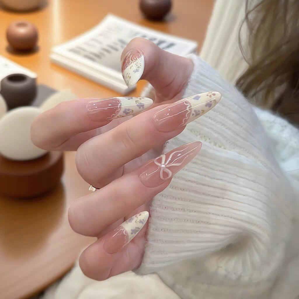 Elegant Press-On Nail Set with Floral and Bow Design Bowlift