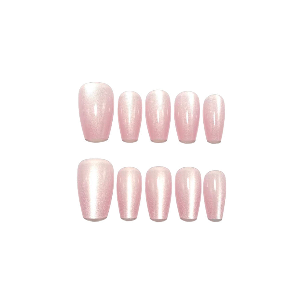 Shiny artificial nails with soft pink effect Bowlift