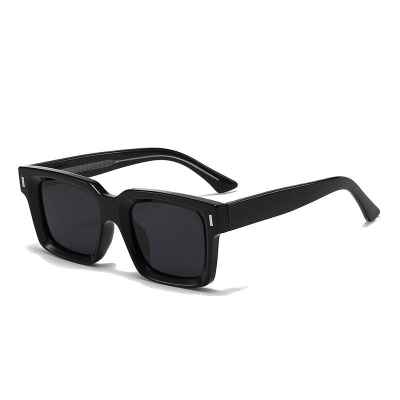 Women Fashion Sunglasses in Elegant Square Design Bowlift