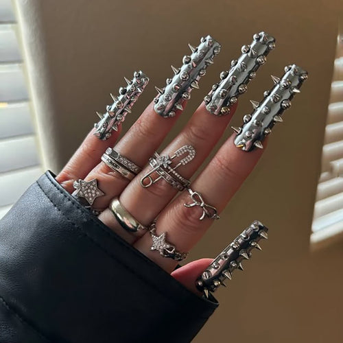 Artistic Spiked Press-On Nails Bowlift