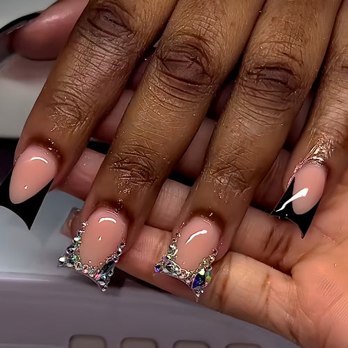 Elegant Rhinestone-Embellished Nail Extensions Bowlift