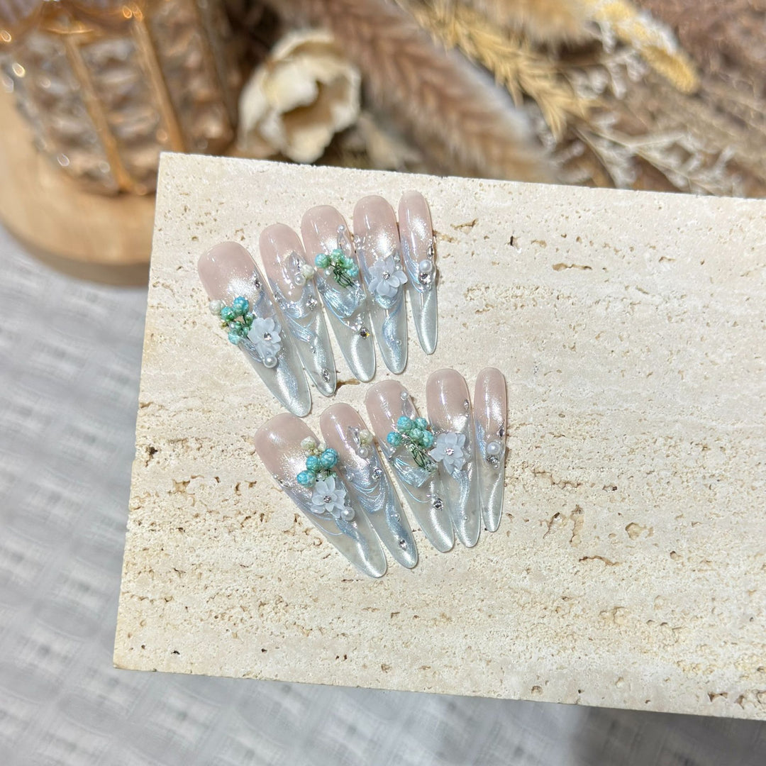 Elegant Floral Stiletto Nail Art Bowlift