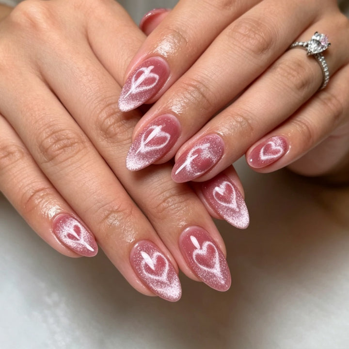 Artificial nails in romantic heart design Bowlift