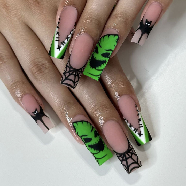 Artistic Nail Art Bowlift