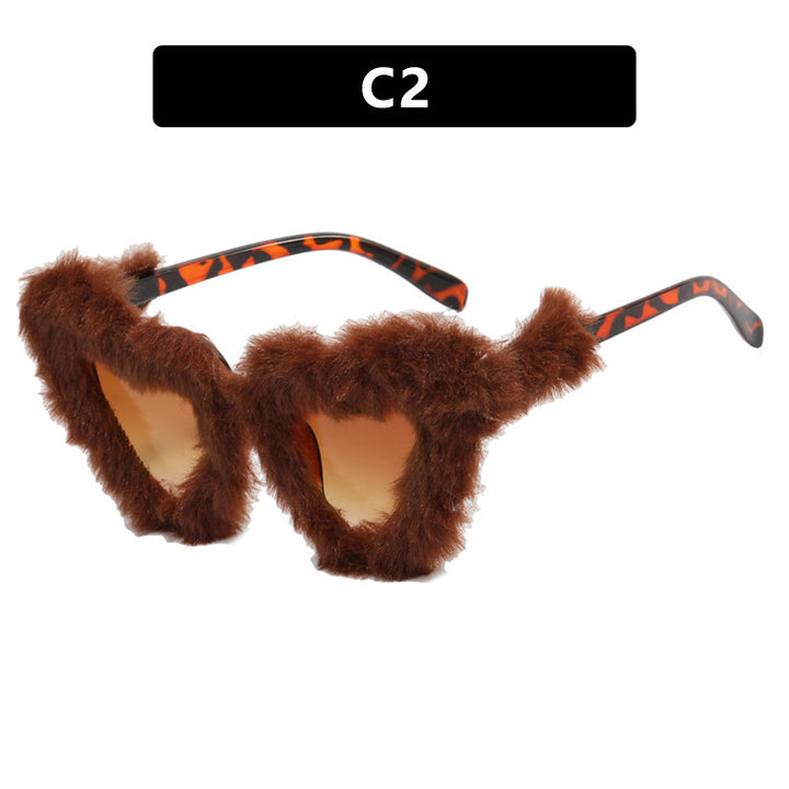 Women Paw Sunglasses with Luxurious Fur Trim Bowlift
