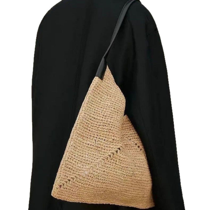 Trendy and Eco-Friendly Handbag Bowlift