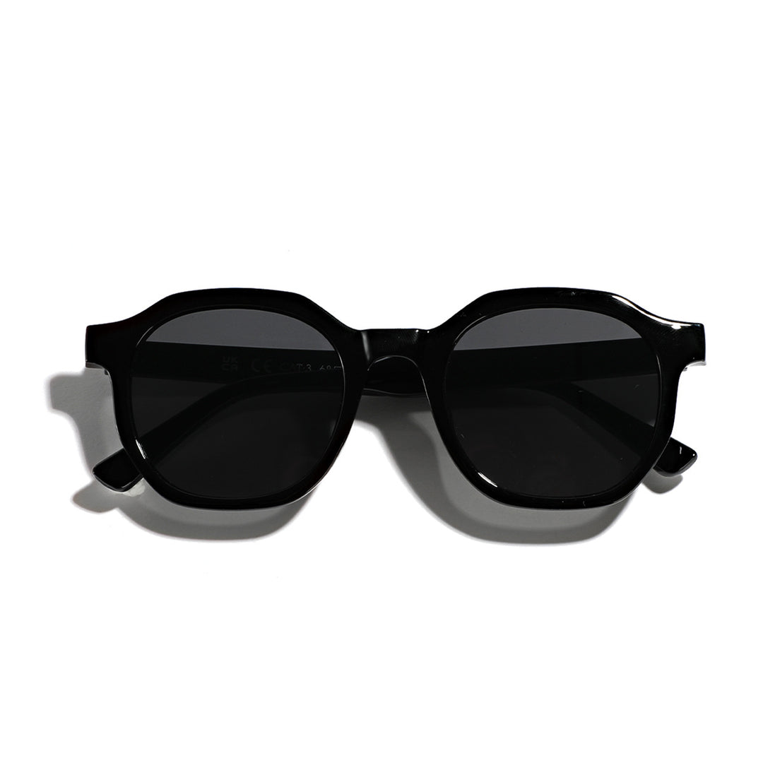 Ladies stylish sunglasses in modern, angular design Bowlift