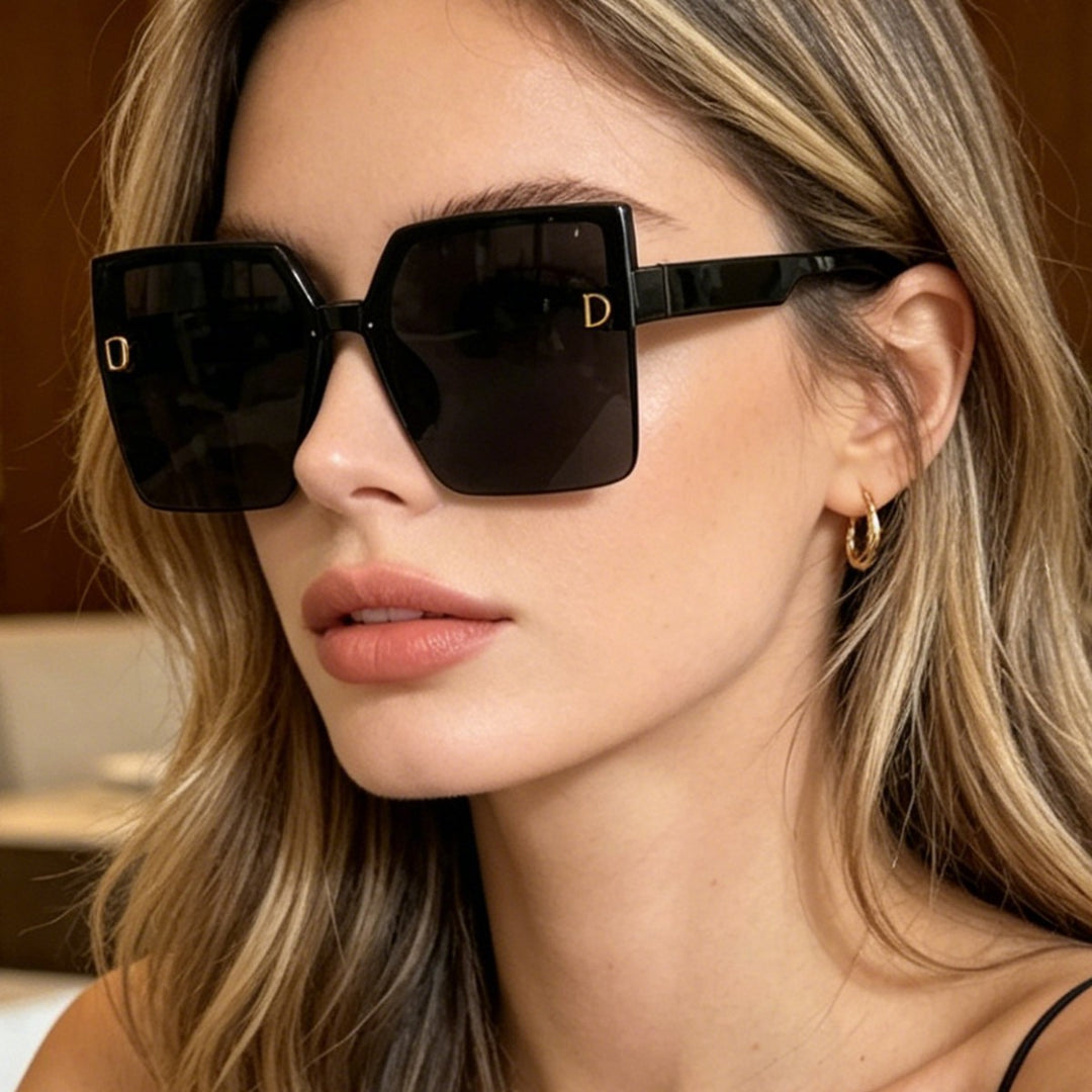 Women square sunglasses with elegant gradient Bowlift