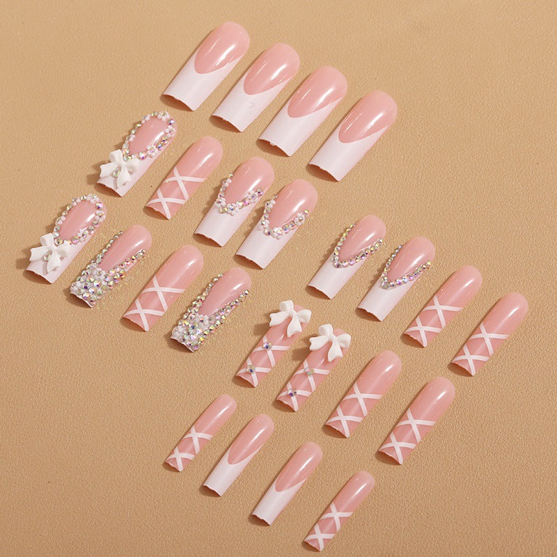 Elegant artificial nails with rhinestones and floral design Bowlift