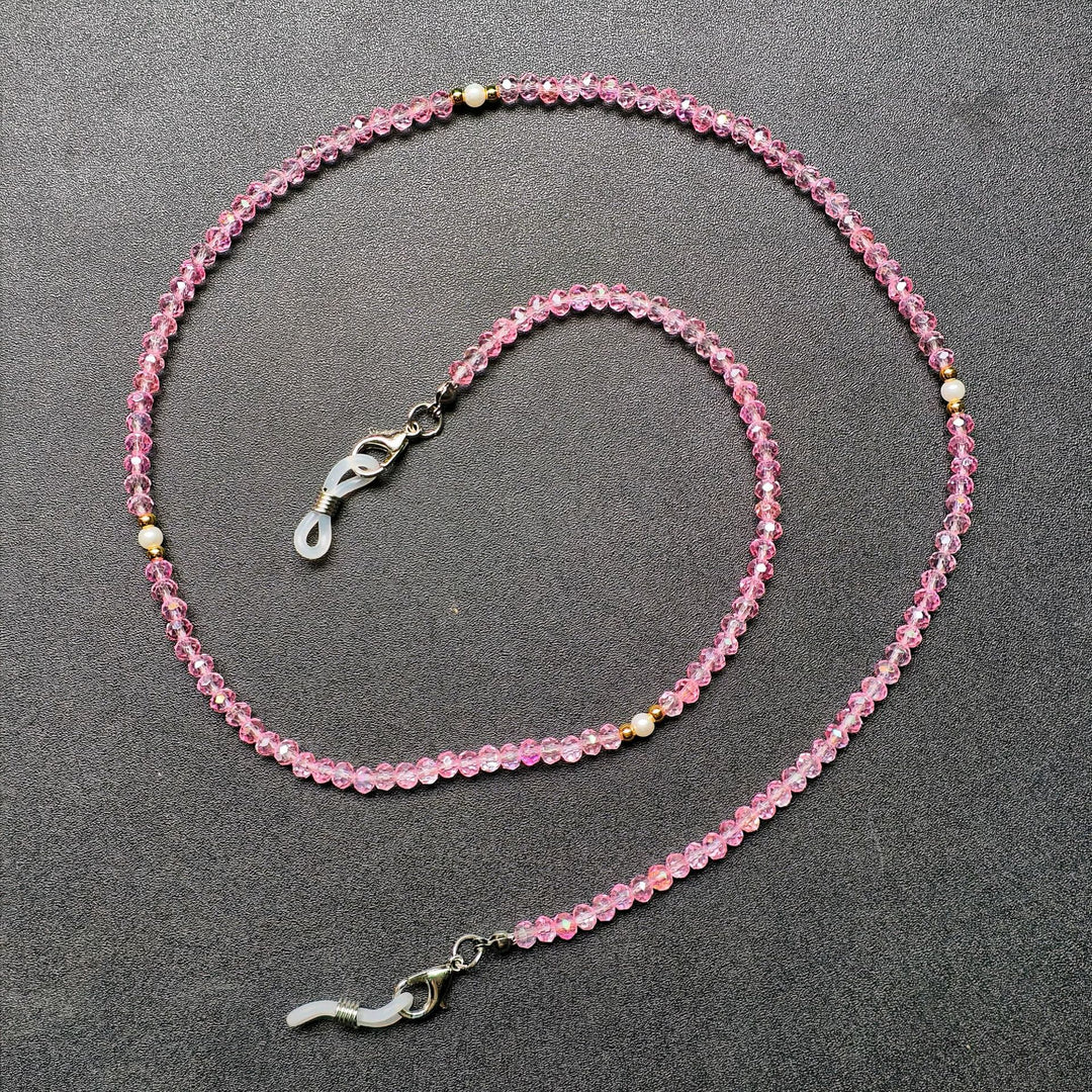 Elegant glasses holder chain with colorful beads Bowlift