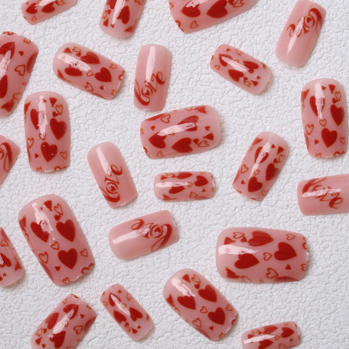 Love-Themed Press-On Nails Bowlift