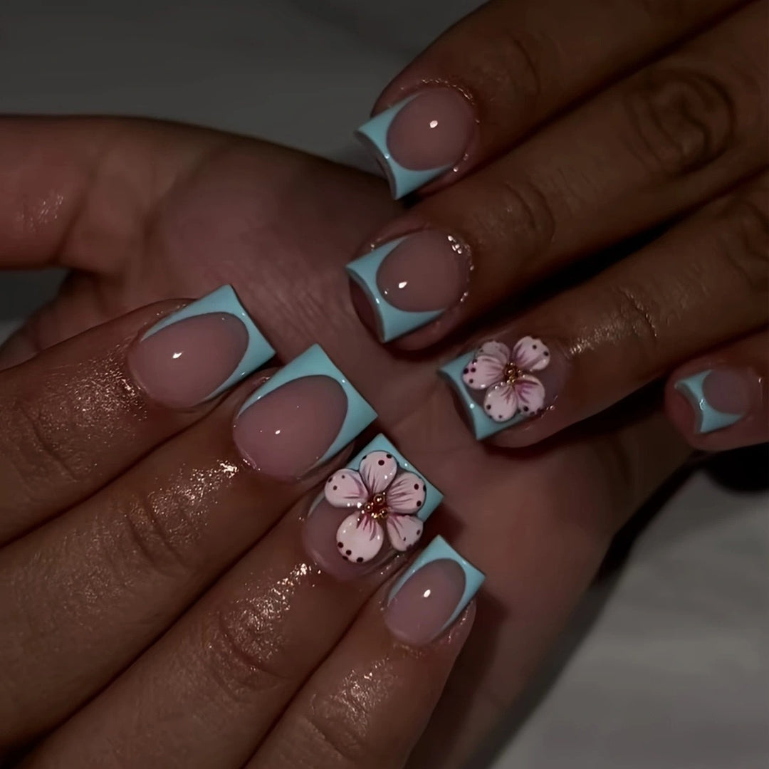 Artistic Floral Print Press-On Nails Bowlift