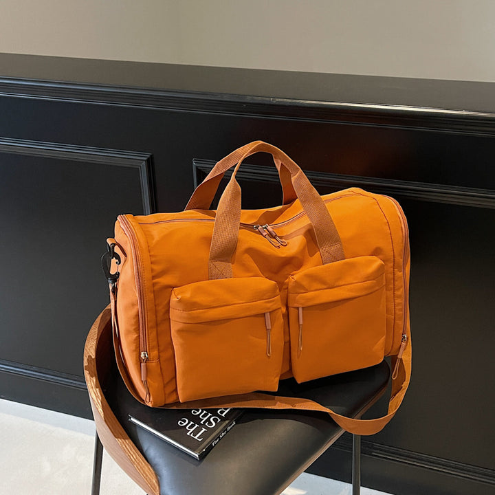Multifunctional Sports Duffel Bag With Expandable Design Bowlift