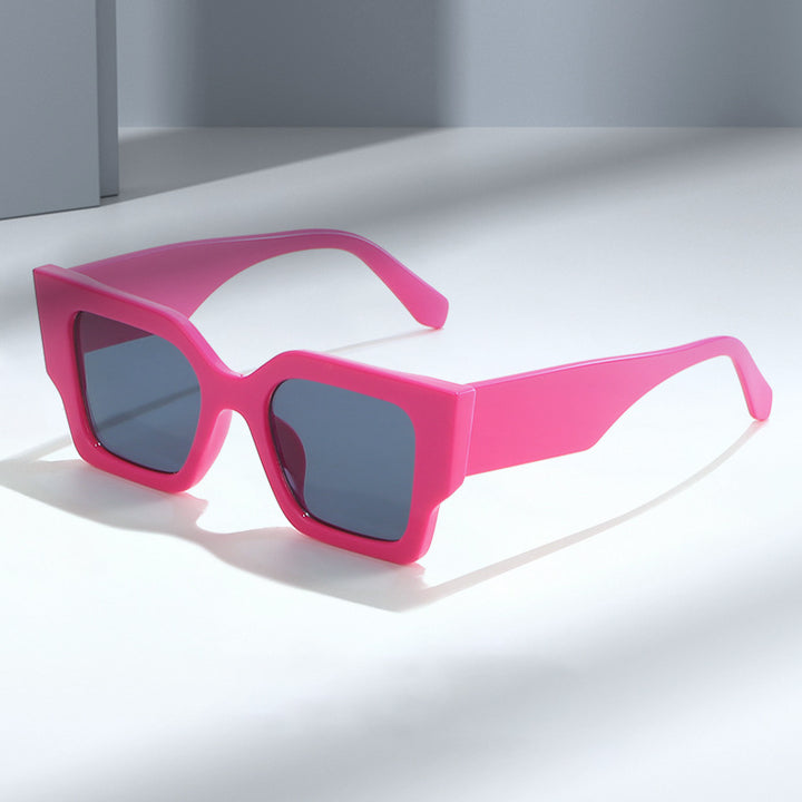 Ladies fashionable square sunglasses with wide frame and UV protection Bowlift