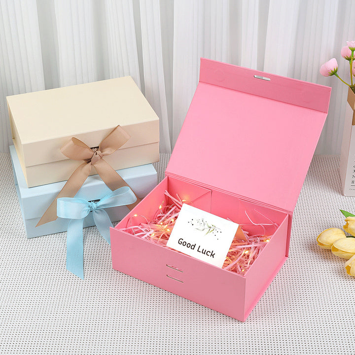 Premium magnetic gift presentation box with LED fairy lights and greeting card Bowlift