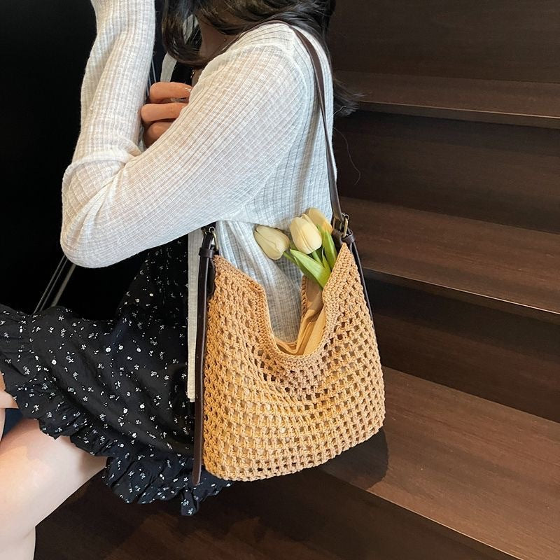 Woven Material Handbag Bowlift