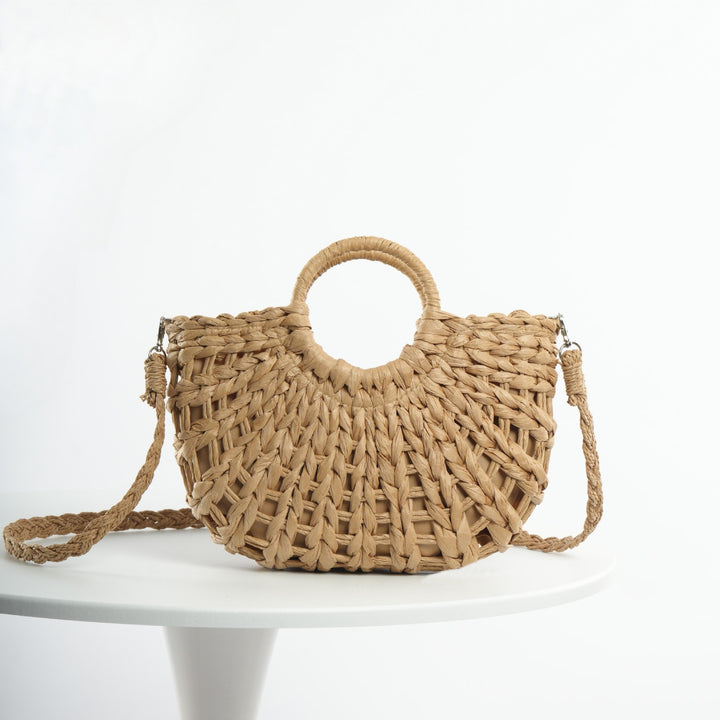 Handcrafted straw bag Bowlift
