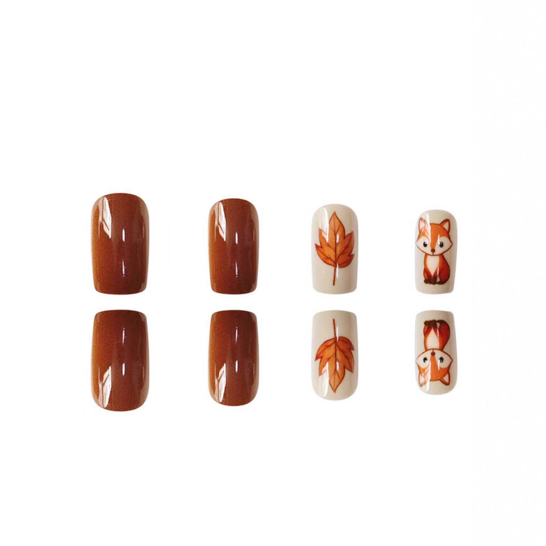 Thematic Fox and Leaf Nail Art Set Bowlift