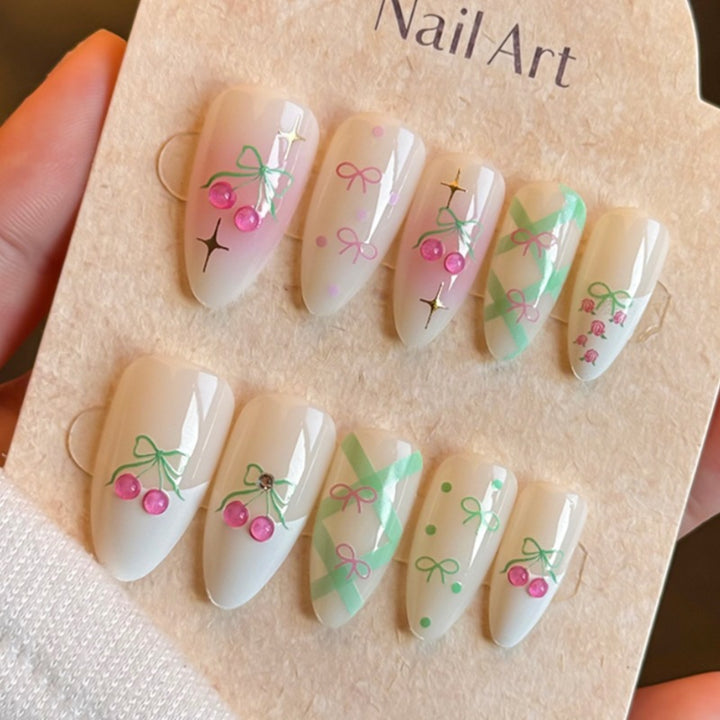Elegant Floral Art Press-On Nail Set Bowlift
